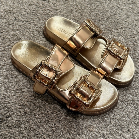 Schutz Enola Gold Sporty Sandal - Picture 3 of 7